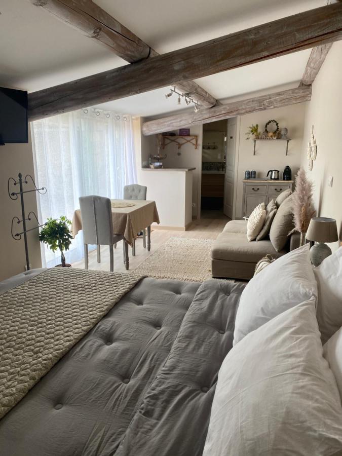 Bed and Breakfast La Petite Campagne Mane  Екстер'єр фото